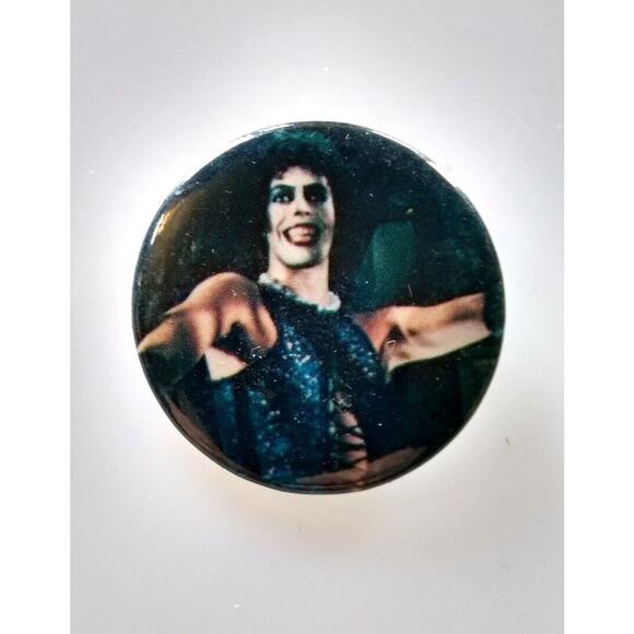 Rocky Horror Picture Show Pinback Tim Curry Licensed Badge Dr Frankenfurter 1983 - Picture 2 of 4